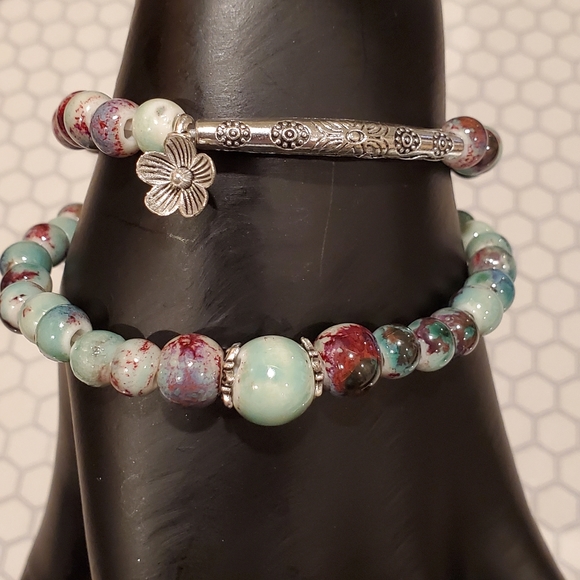 Jewelry - NEW Ceramic bead silver charm braclet adjustable